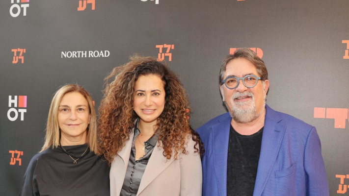 גדעון תדמור, טל גרנות וקטי פרי (צילום: רפי דלויה, HOT)