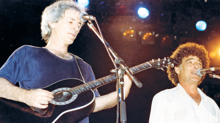 מאיר אריאל, שלום חנוך 