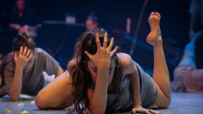 קומא- הופעת מחול