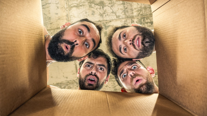 ''סוף תרנגול''- הצגה