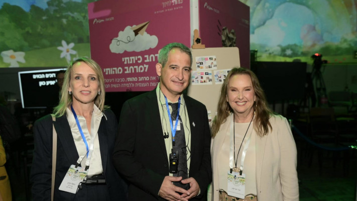 שרי אריסון, אלי הורביץ ורחלי כהן  (צילום: שרון אליאסי)