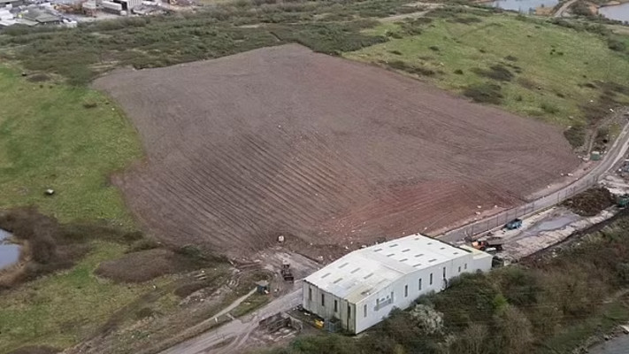 האזור בו הם מחפשים את הביטקוין (צילום: צילום מסך SWNS)
