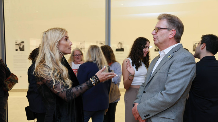 יונתן ריס ומונטנה טאקר (צילום: ארנון בוסאני)