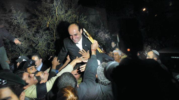 שחרור עזאם עזאם (צילום: אלכס רוזובסקי למעריב בלבד)