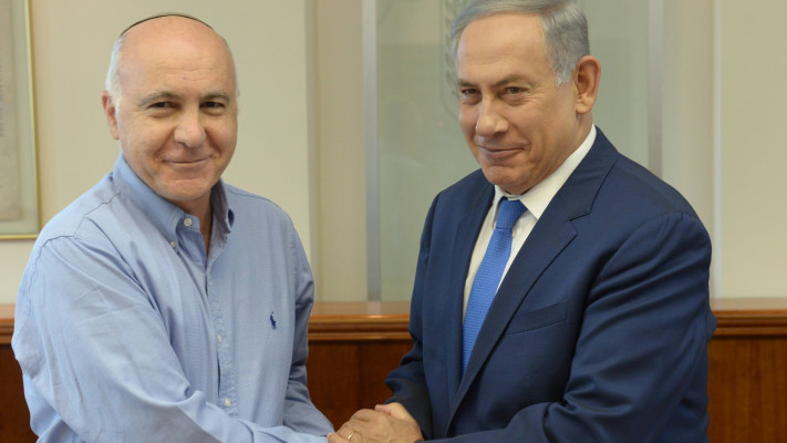 ''אנשים בסביבת נתניהו עובדים בהנדוס תודעה'', בנימין נתניהו ויורם כהן, ראש השב''כ לשעבר  (צילום: עמוס בן גרשום, פלאש 90)