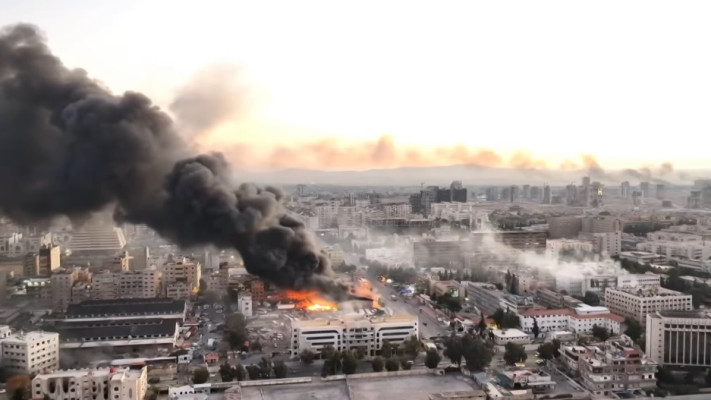 דמשק באש  (צילום: צילום מסך רשתות חברתיות לפי חוק 27א לזכויות יוצרים)