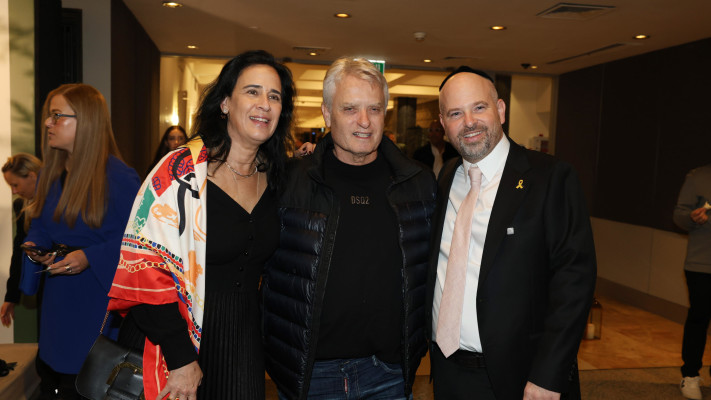 יקי רייסנר, אילן שילוח ושירה מרגלית  (צילום: דנה קופל)