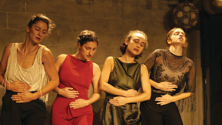 מופע ''מילים בתנועה''