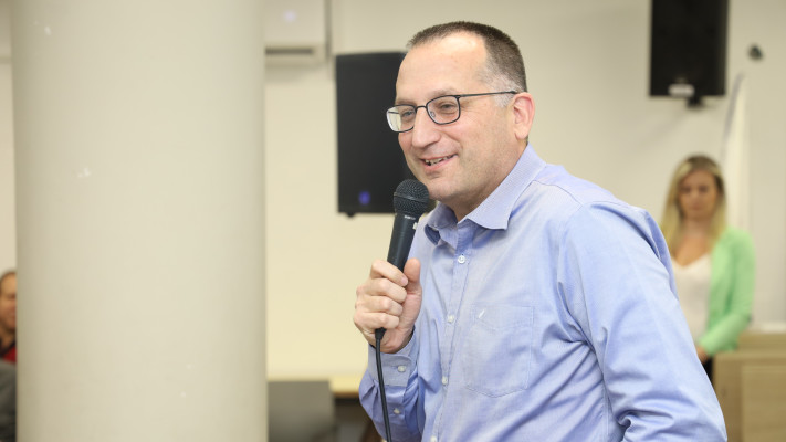 רן קוניק. לא השתתף (צילום: עיריית גבעתיים)