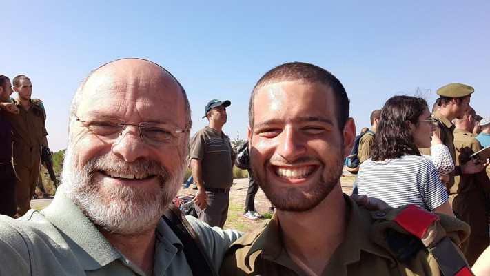 אורי אשר ואביו מושי