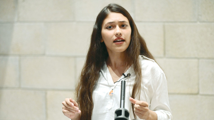 67 קולות. הדר מוכתר
