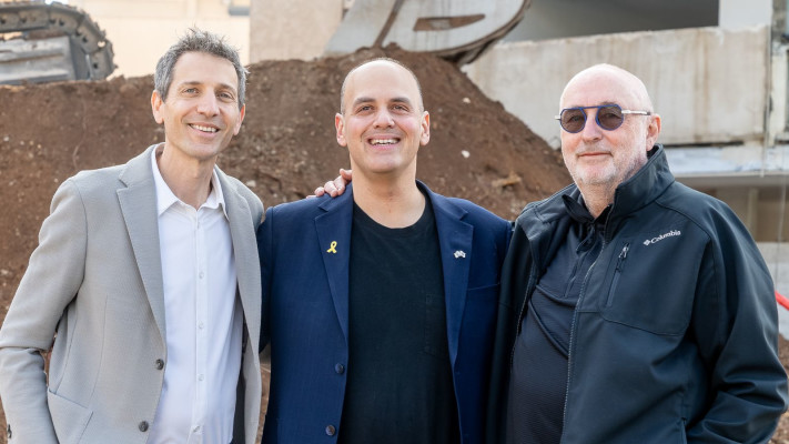 אלי קורן, צביקה ברוט ואורי לוין (צילום: ינאי אלפסי)