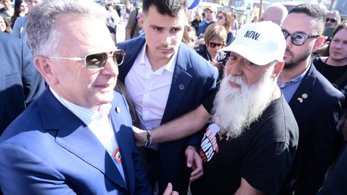 סטיב וויטקוף בכיכר החטופים (צילום: אבשלום ששוני)