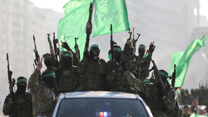 מחבלי חמאס (צילום: REUTERS/Dawoud Abu Alkas)