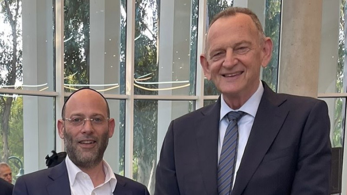 יוחנן לוקר ויוסי ערבליך (צילום: פרטי)