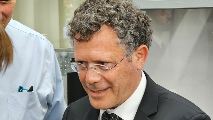 יצחק עמית (צילום: אברהם בלוך)