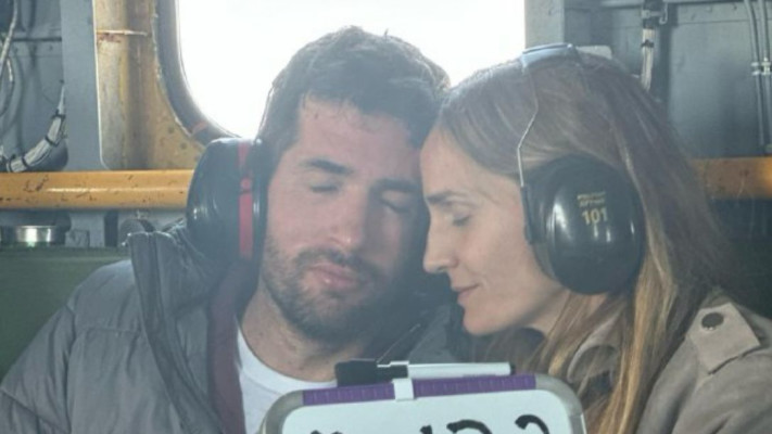 שגיא דקל חן במסוק עם אשתו (צילום: דובר צה''ל)