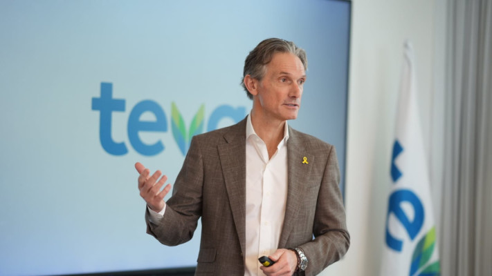 ריצ'רד פרנסיס נשיא ומנכ''ל טבע