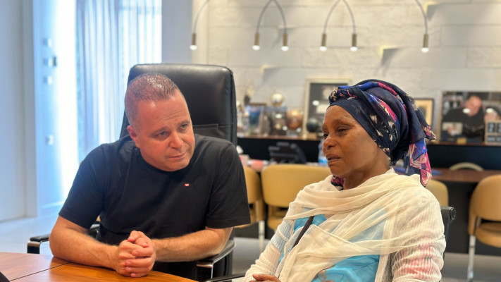 &ldquo;אשקלון כולה מחכה לאברה&rdquo;: ההיערכות בעיר לקראת חזרתו של מנגיסטו