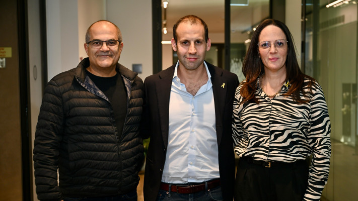 יפעת בכור, תומר ראב''ד ורוני צארום  (צילום: אלעד גוטמן)