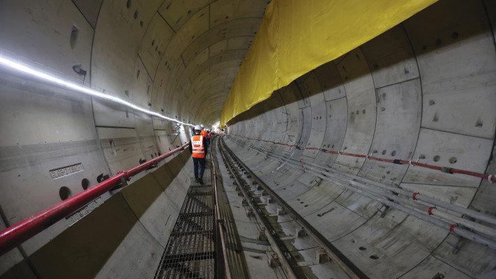 הקו האדום של הרכבת הקלה  (צילום: אלוני מור)