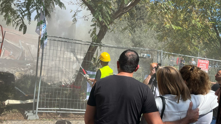 הריסות המבנה (צילום: פלד ארבלי)