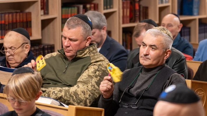 חגיגות פורים בקייב  (צילום: חב''ד)