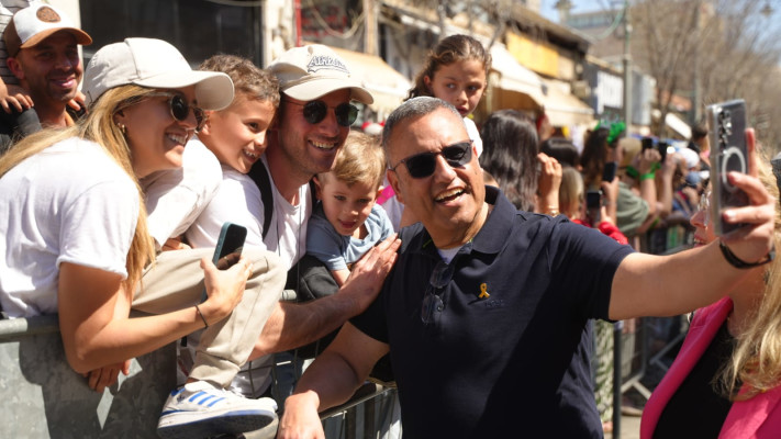 תהלוכת פורים בירושלים (צילום: אלטרנטיבה 1)
