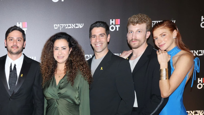 מאיה ורטהיימר, עומר פרלמן, אורי לייזרוביץ', טל גרנות-גולדשטיין ודניאל גד (צילום: רפי דלויה)