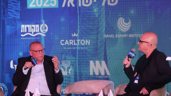 יו''ר ההסתדרות ארנון בר דוד ועורך מעריב דורון כהן  (צילום: מארק ישראל סלם)