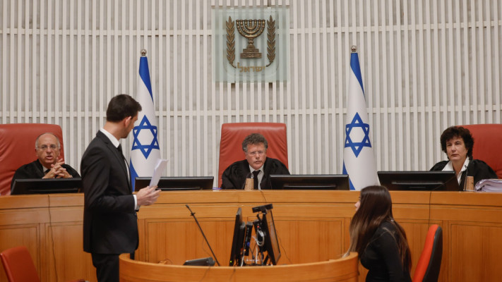הדיון בבג''ץ בסוגיית פיטורי רונן בר (צילום: יונתן זינדל, פלאש 90)