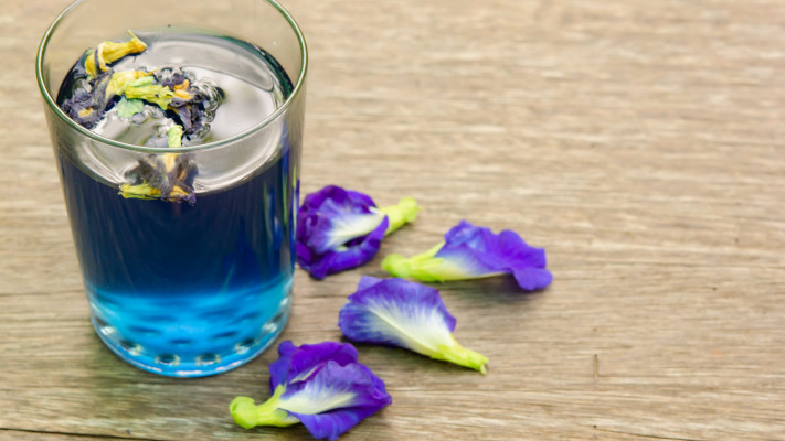 התה הכחול, תה פרחי אפונת-הפרפר