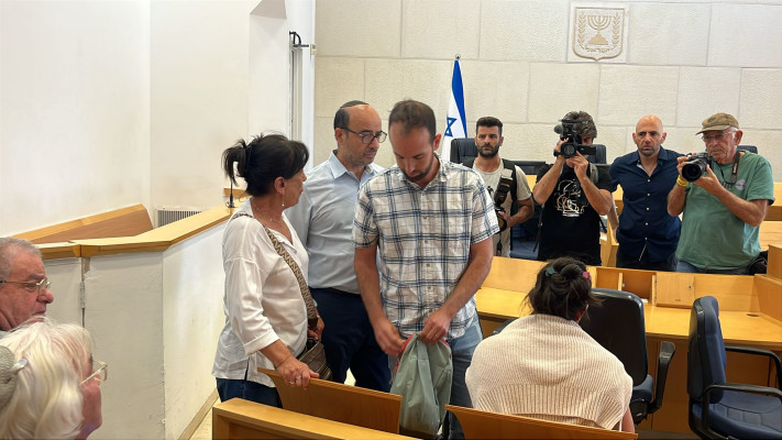 אביב ברדיצ'ב המדריך (צילום: פלד ארבלי)