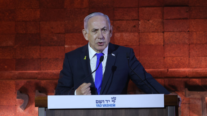 ראש הממשלה בנימין נתניהו בטקס יום הזיכרון לשואה ביד ושם (צילום: מרק ישראל סלם)