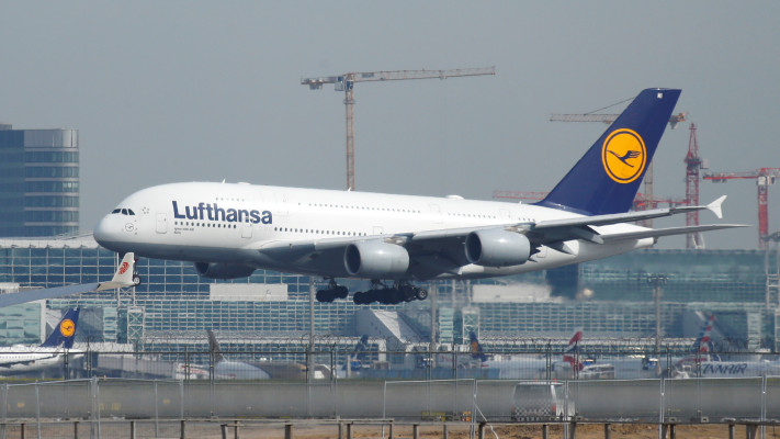 מטוס A380 של לופטהנזה (צילום: רויטרס)