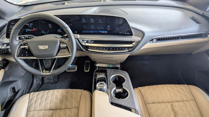 קאדילק ליריק