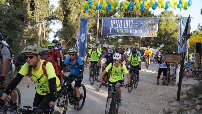 טור דה גוש עציון  (צילום: יואב לביא)