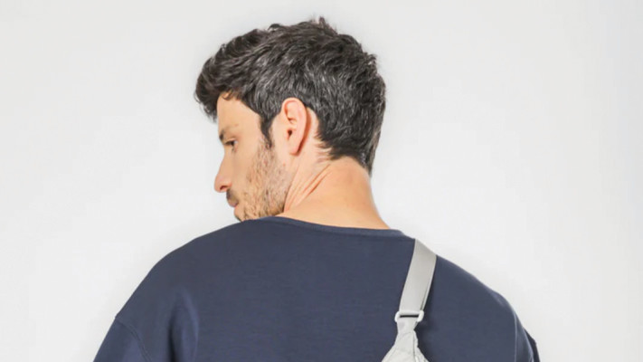 הפאוץ' החדש של Kenneth Cole (צילום: יח''צ)