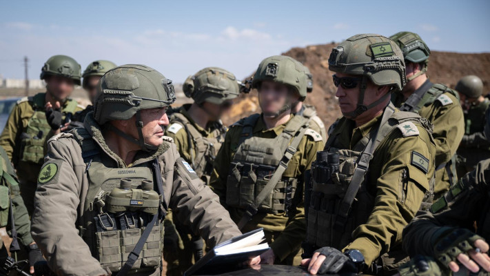 אייל זמיר בהערכת מצב בסוריה (צילום: דובר צה''ל)