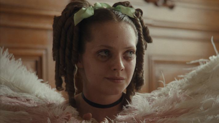 ''האחות המכוערת''