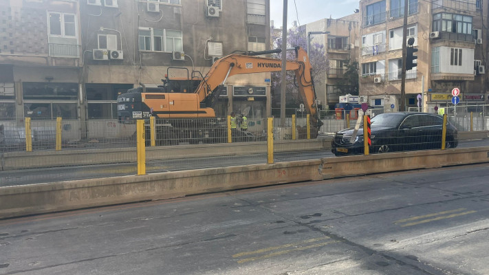 עבודות ברחוב אבן גבירול בתל אביב