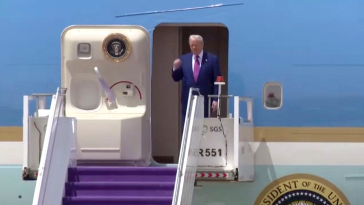 דונלד טראמפ נחת בסעודיה