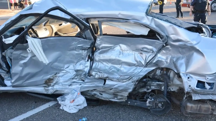 הרכב ההרוס של קייטלין לאחרו התאונה