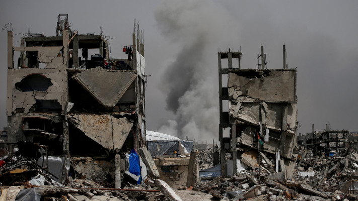 תקיפות ברצועת עזה (צילום: REUTERS/Mahmoud Issa)