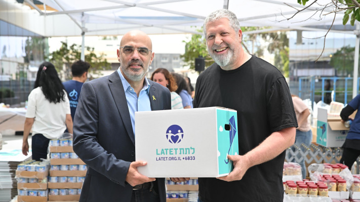 ערן וינטראוב וניר דוד  (צילום: אלעד גוטמן)