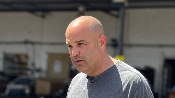 יריב בן עמי, ממייסדי ''עד כאן'' נגד הפרוטקשן (צילום: שלום אלבז Se-pr)