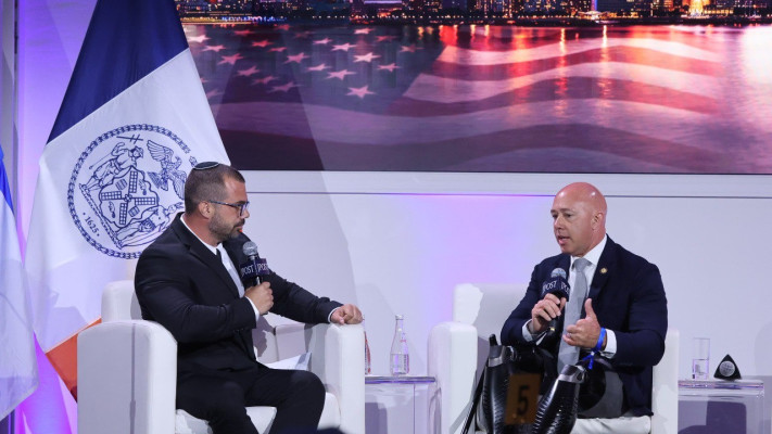 בריאן מאסט בכנס ג'רוזלם פוסט השנתי בניו יורק (צילום: מרק ישראל סלם)