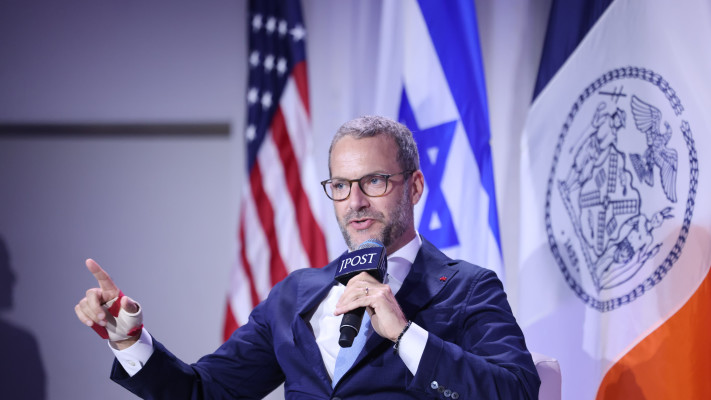 אדם בוהלר (צילום: מרק ישראל סלם)