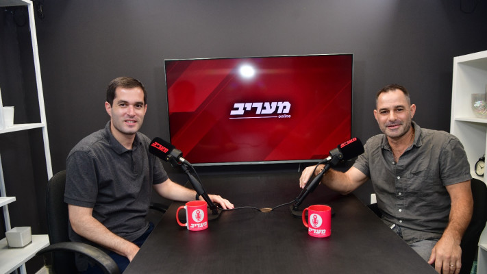 יקי אדמקר וטוביה סמוטריץ' (צילום: אבשלום ששוני)