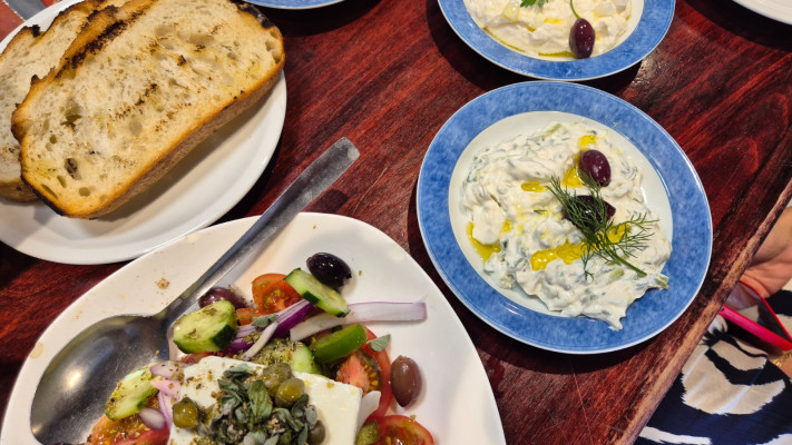 מאזטים, קלרה